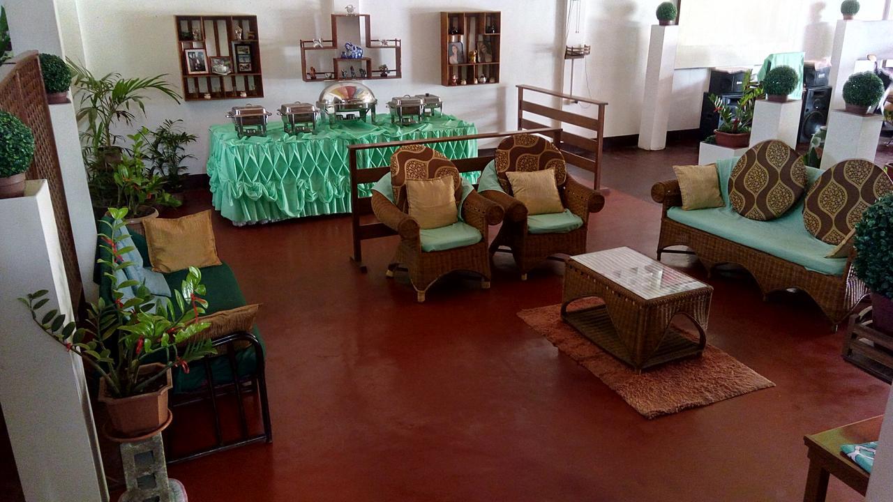 Peria Seafront Pensione Roxas  Extérieur photo